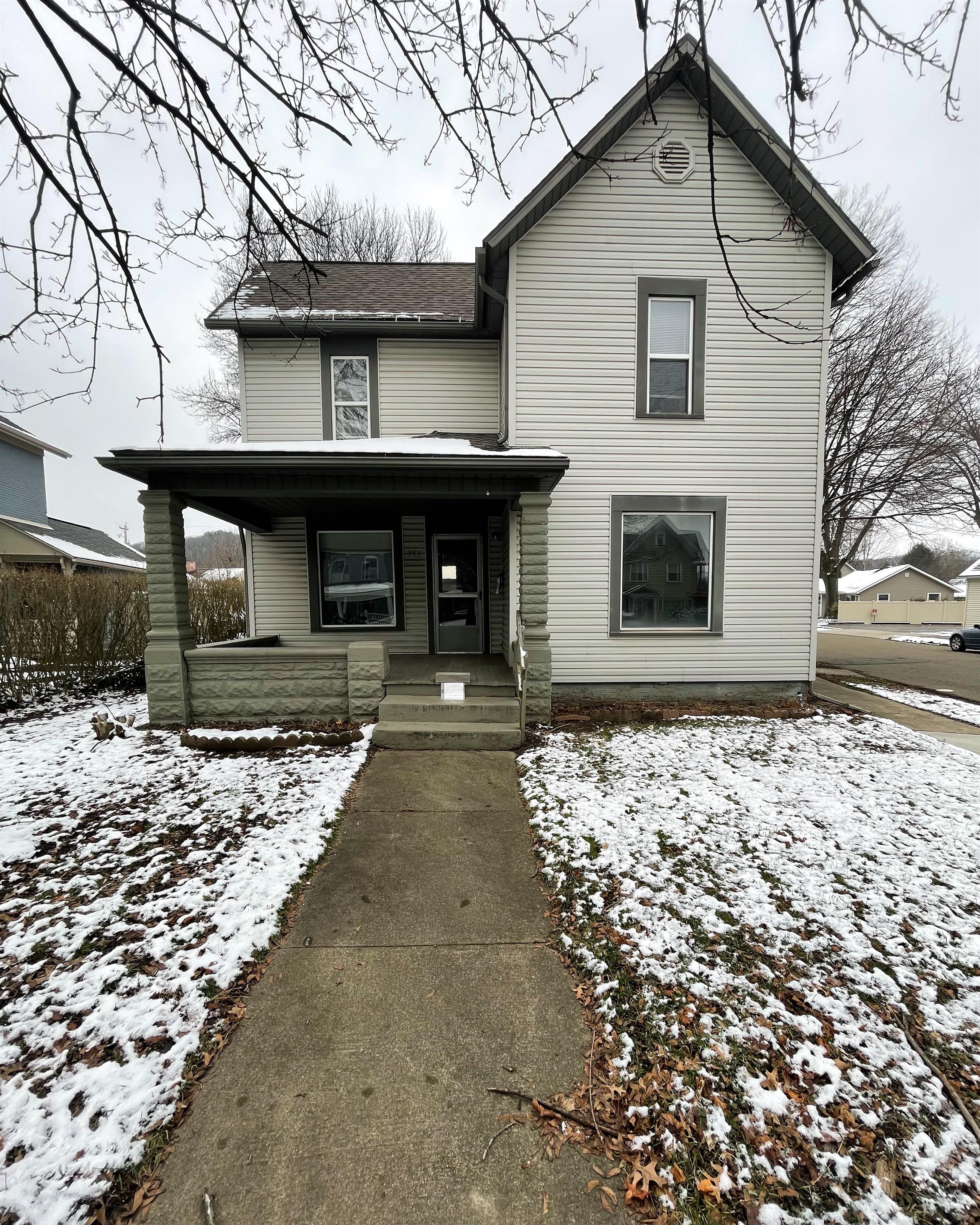 753 East High Avenue - 1/2