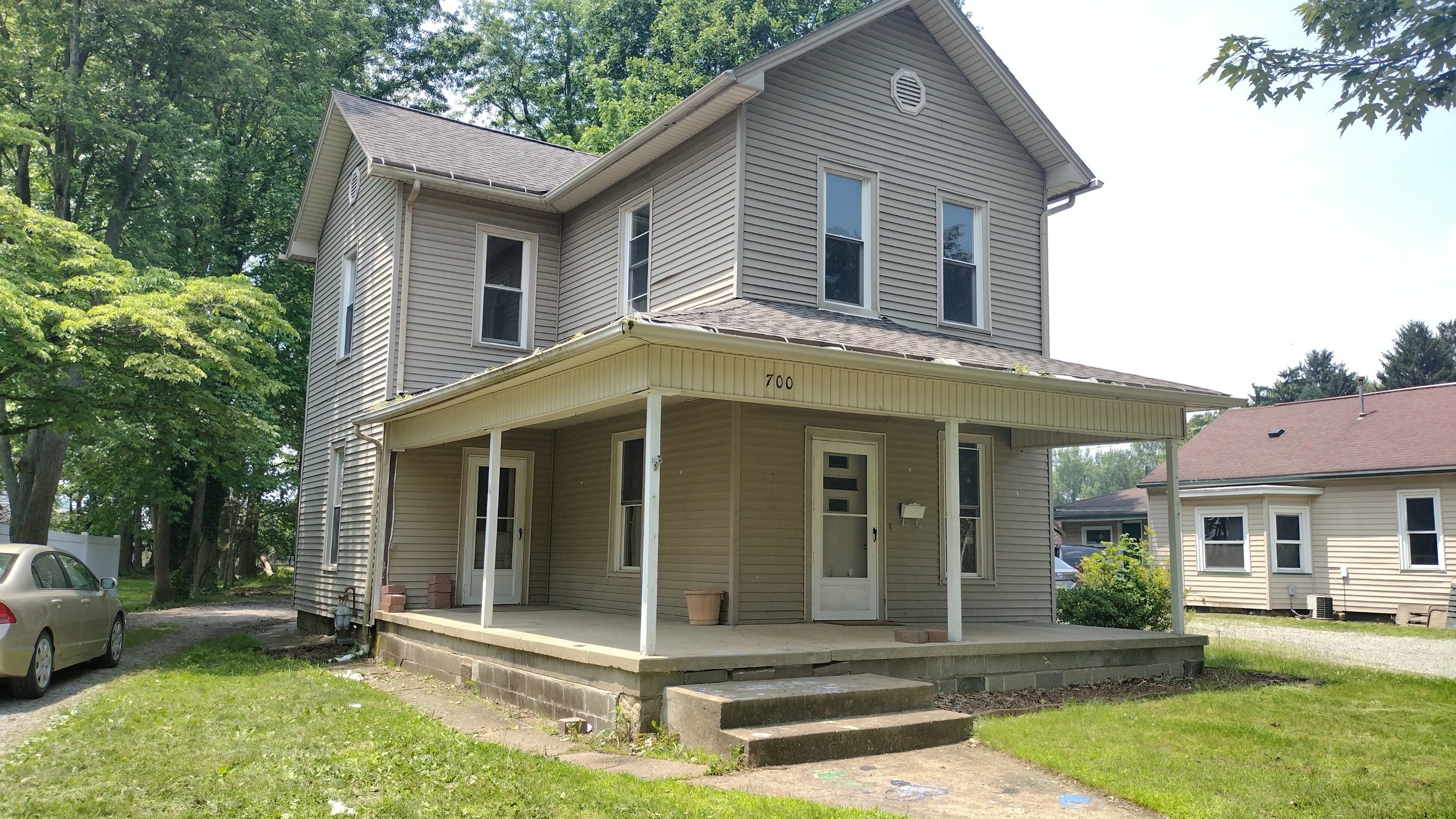 Property main image