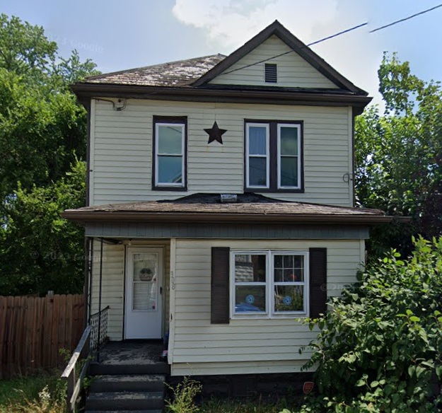 308 Summit Avenue